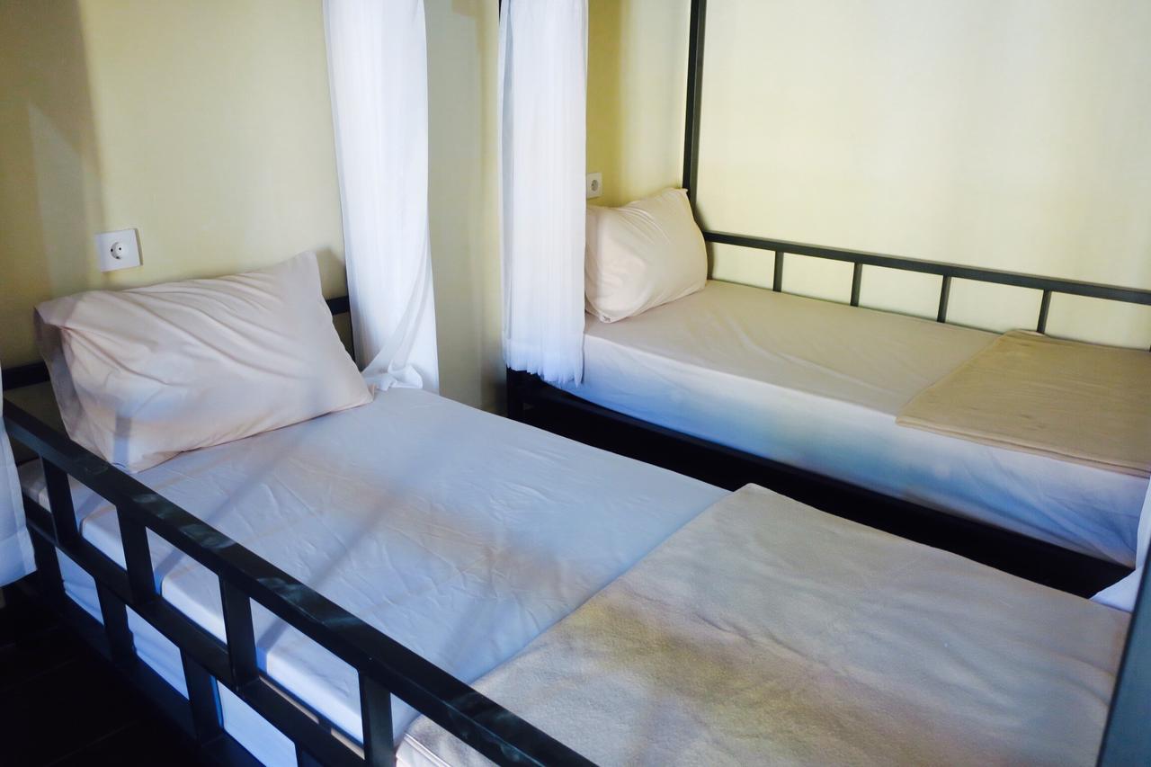 Inn Between Ubud Esterno foto